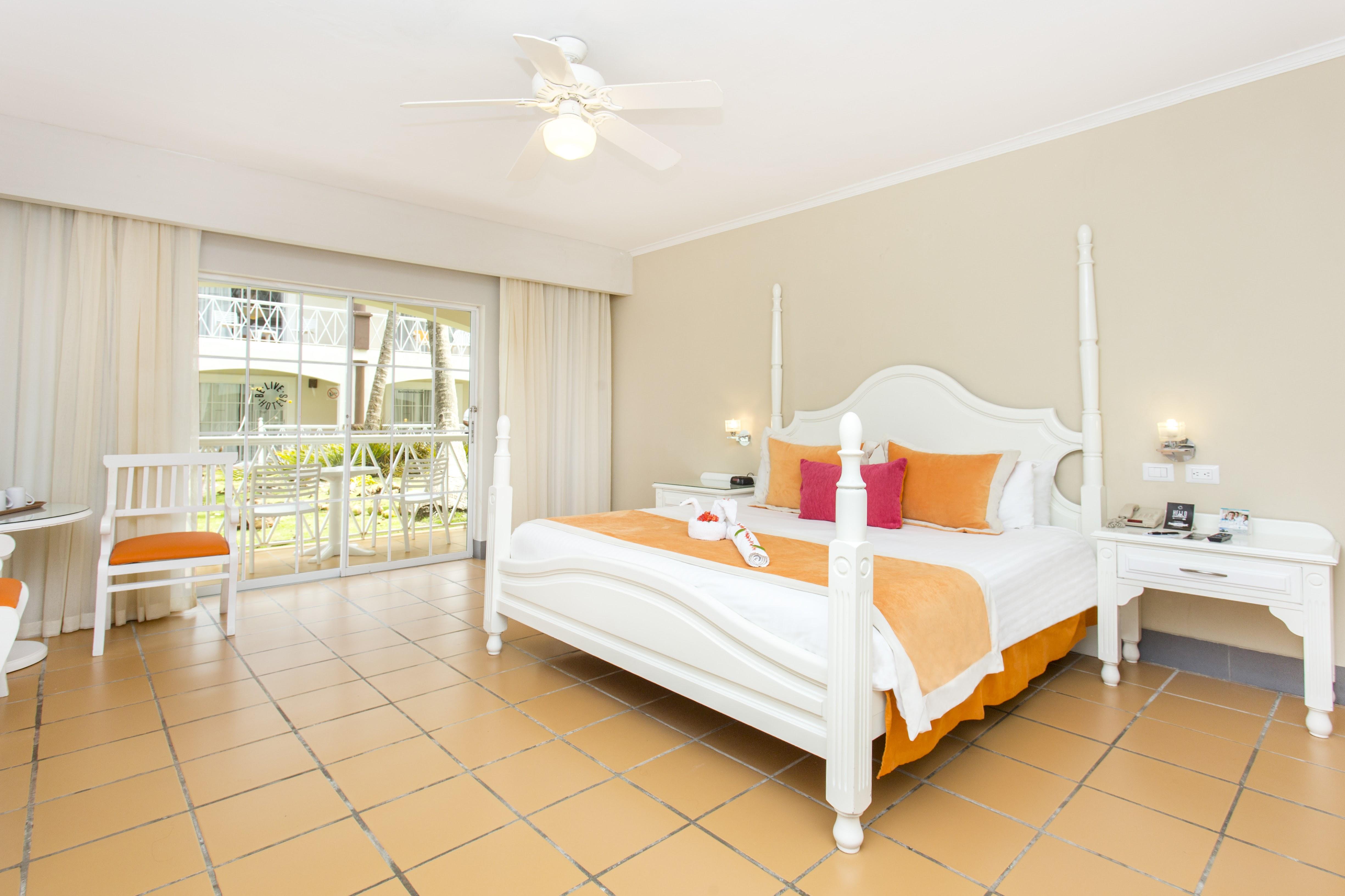 Be Live Collection Punta Cana (Adults Only) Exterior foto A room at the Iberostar Grand Hotel Bávaro