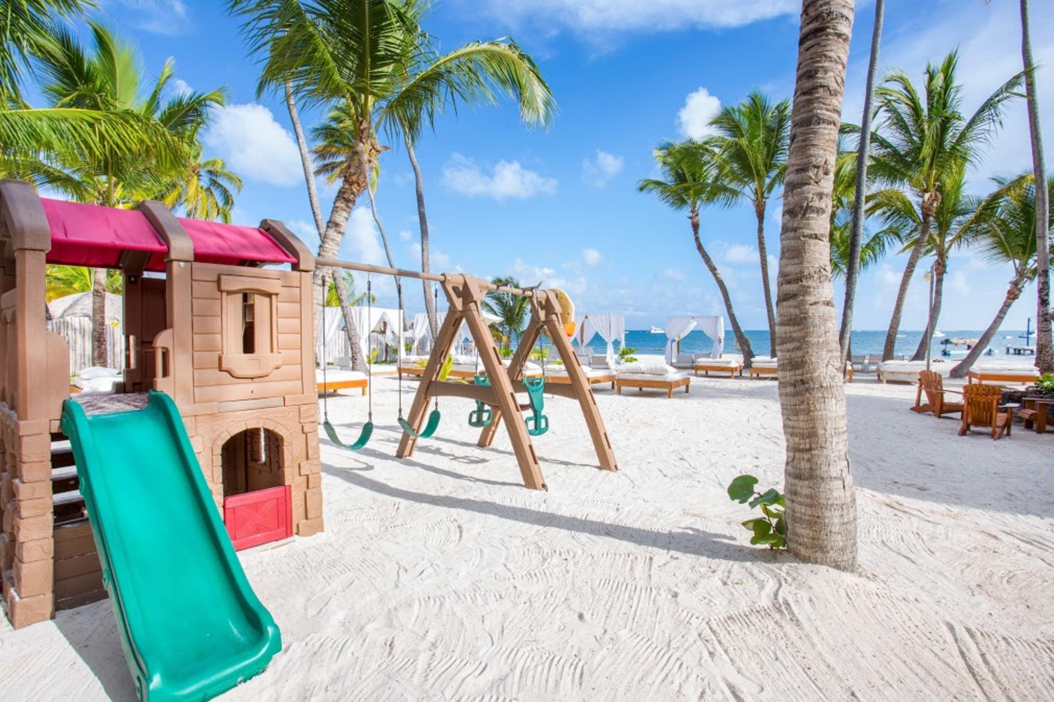 Be Live Collection Punta Cana (Adults Only) Exterior foto Playground at the beach