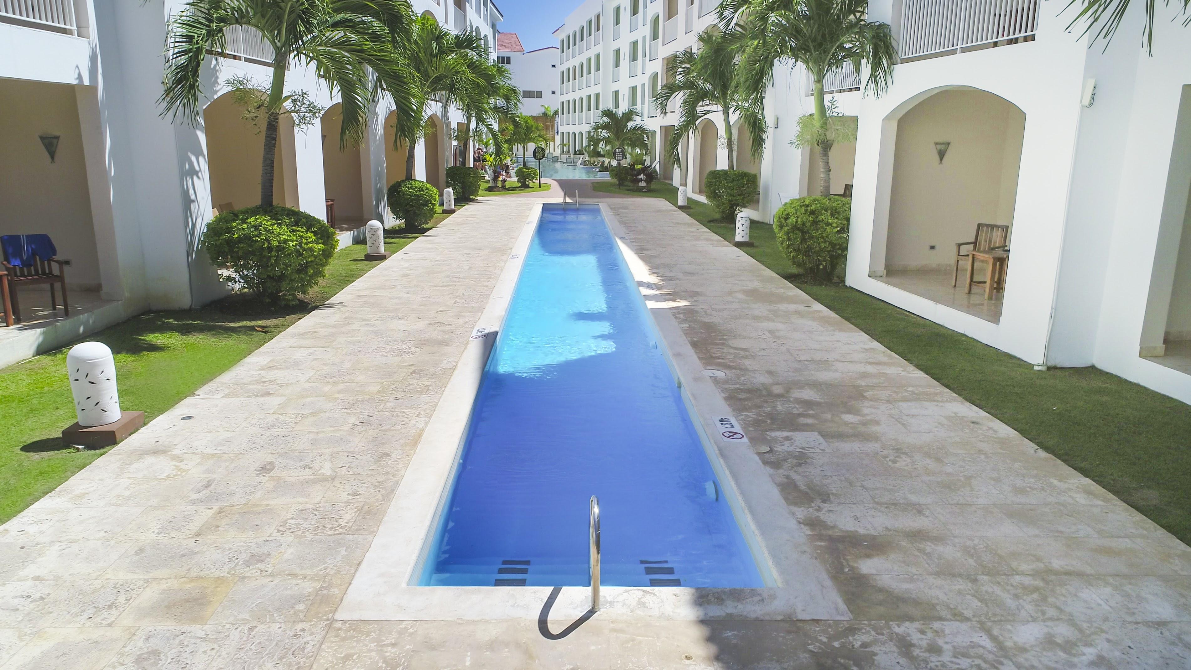 Be Live Collection Punta Cana (Adults Only) Exterior foto A swimming pool at a resort in Punta Cana, Dominican Republic