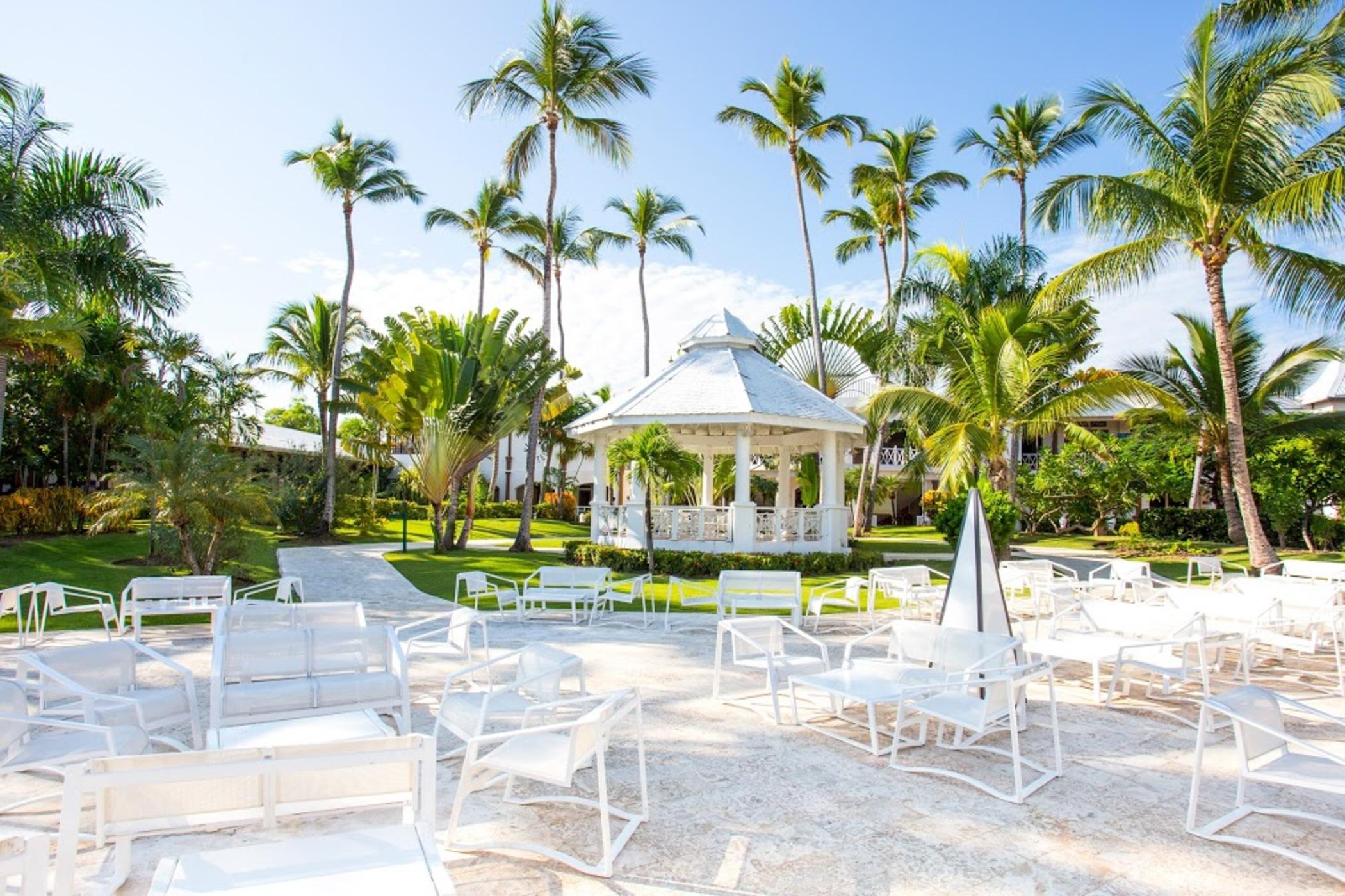 Be Live Collection Punta Cana (Adults Only) Exterior foto The beach at Sandals Emerald Reef Resort