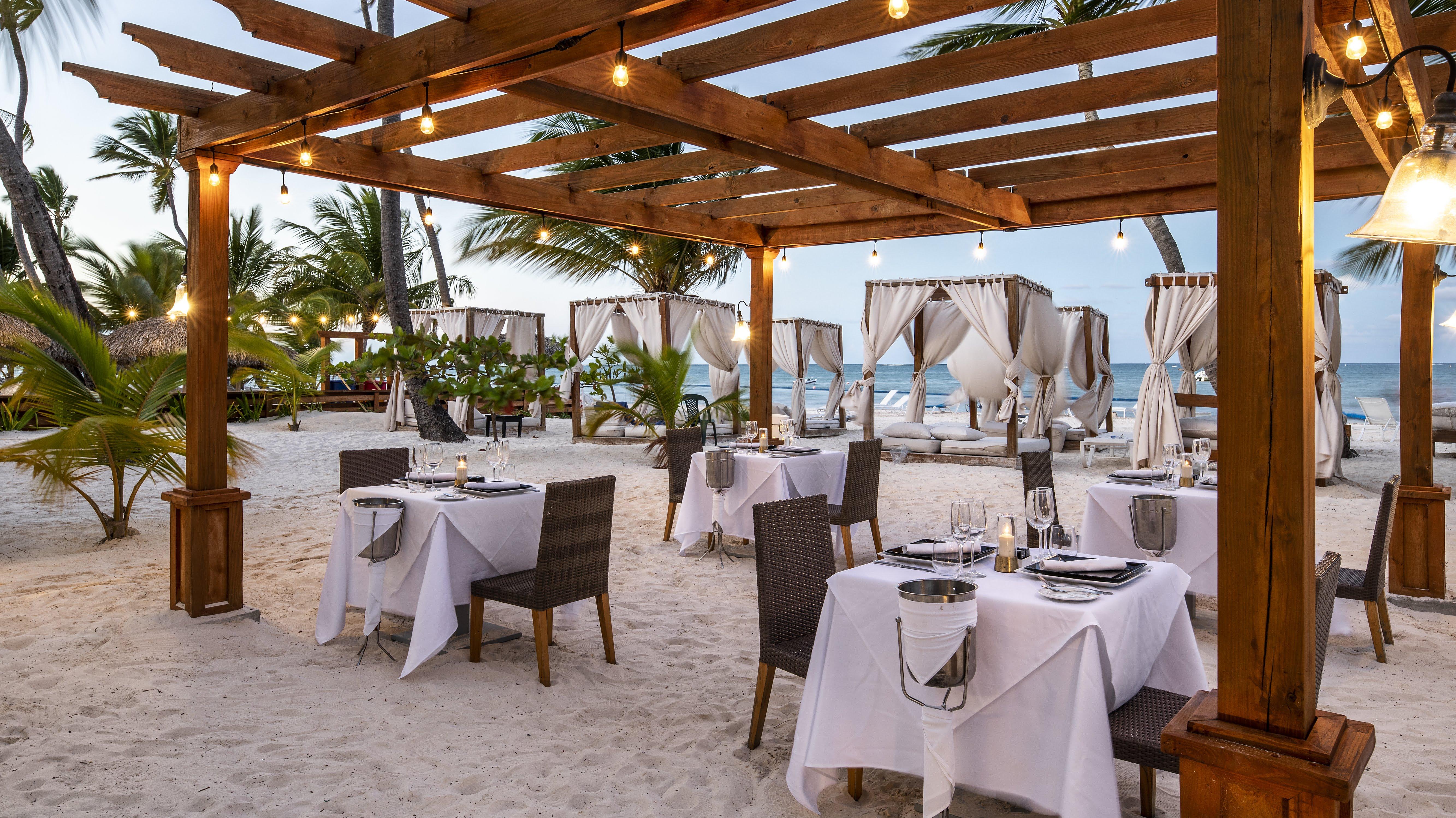 Be Live Collection Punta Cana (Adults Only) Exterior foto The Beach Club at Sandals Halcyon Beach