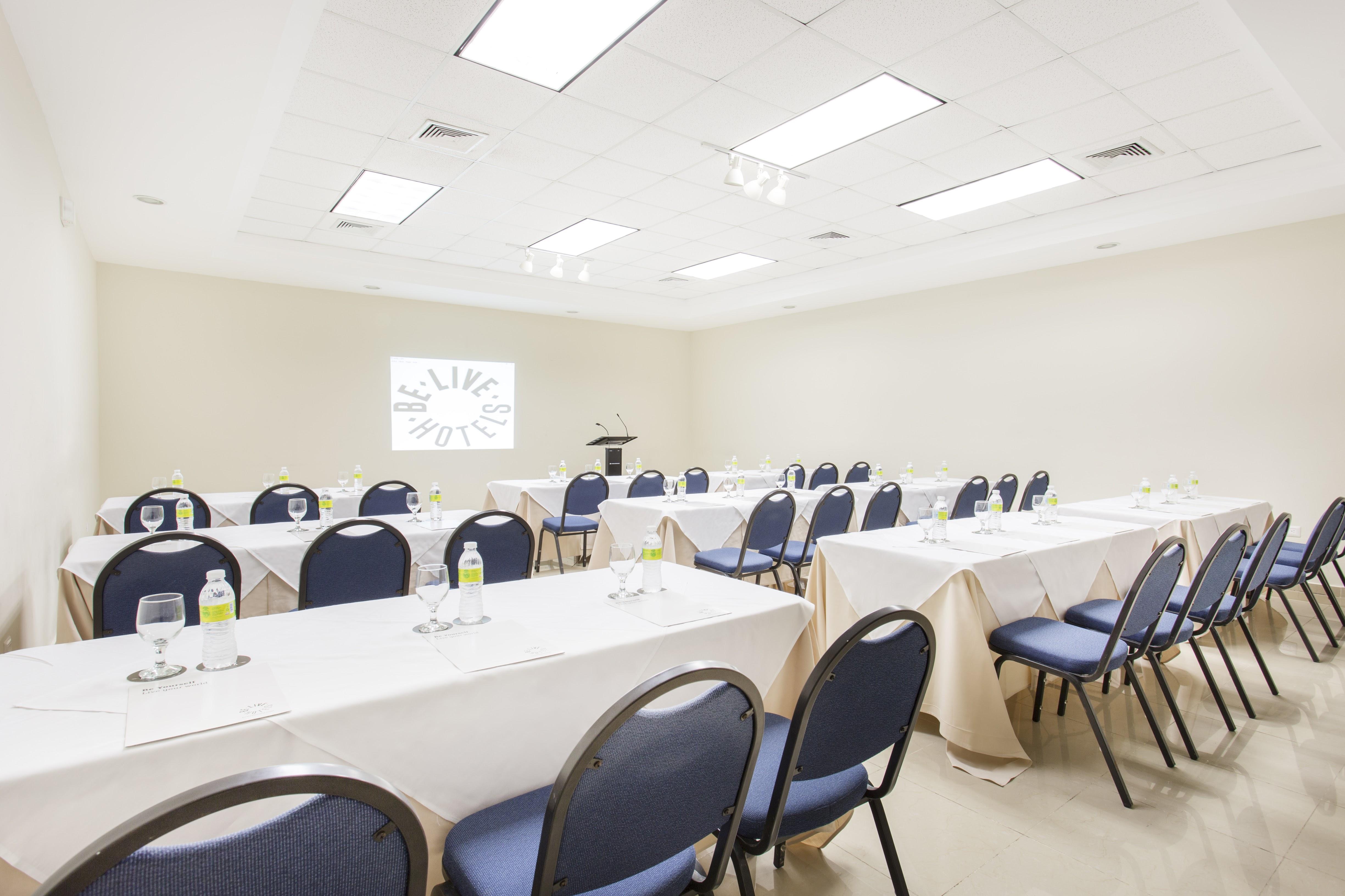 Be Live Collection Punta Cana (Adults Only) Exterior foto Meeting room at the hotel